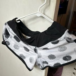 lululemon speed up 2.5 inch shorts
